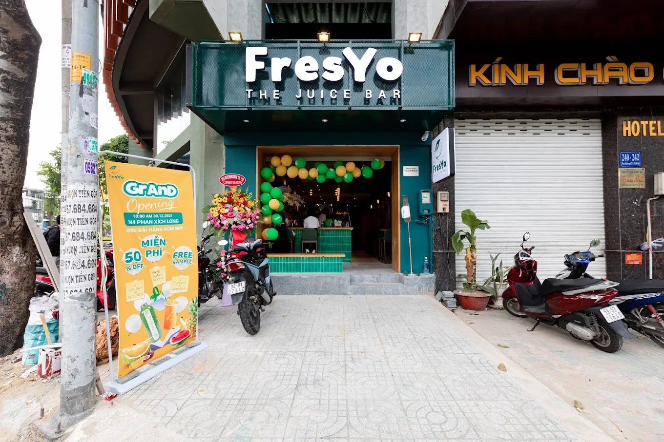 FresYo Phan Xích Long